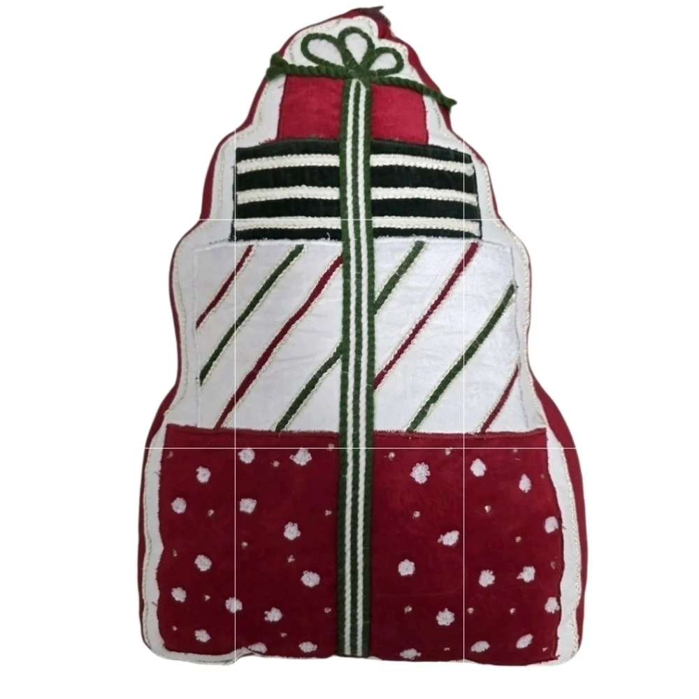 Christmas Tree Pillow Presents Beaded Embroidered Admira Red White Green Decor